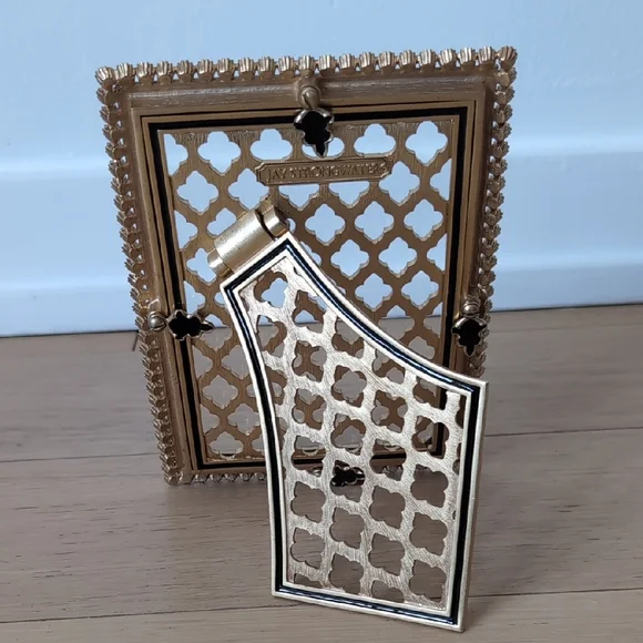 4x6 Gilt Lattice Frame – Black Enamel – Hand-Set Crystals - Picture 5 of 7